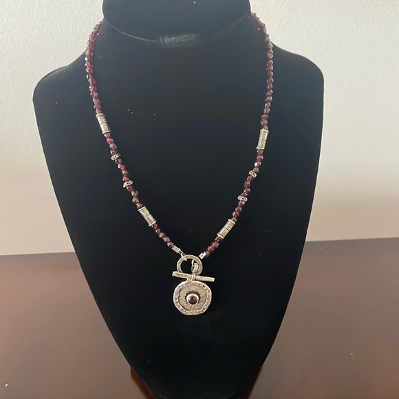 New Silver and Garnets Toggle Necklace - Picture 1 of 3